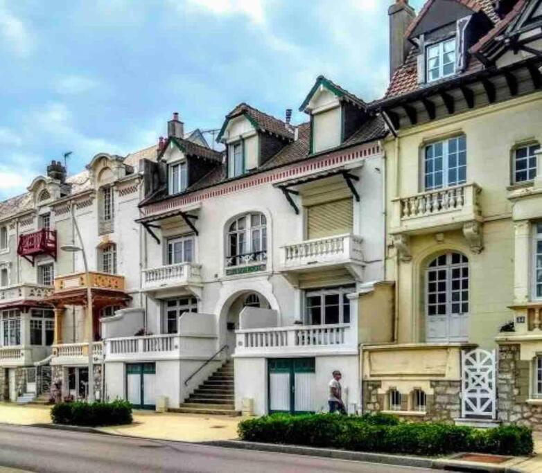 Bel Appartement En Bord De Mer Le Touquet Esterno foto